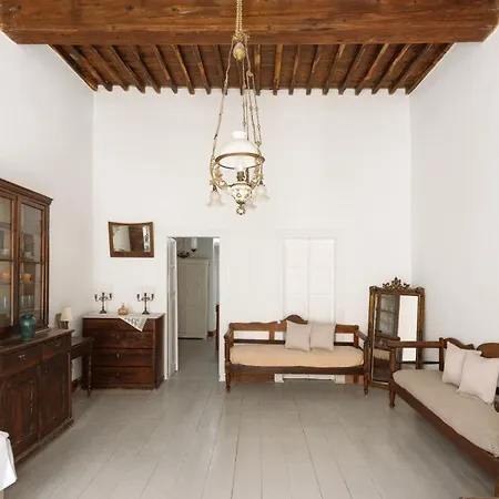 Traditional In Mykonos Feriehus